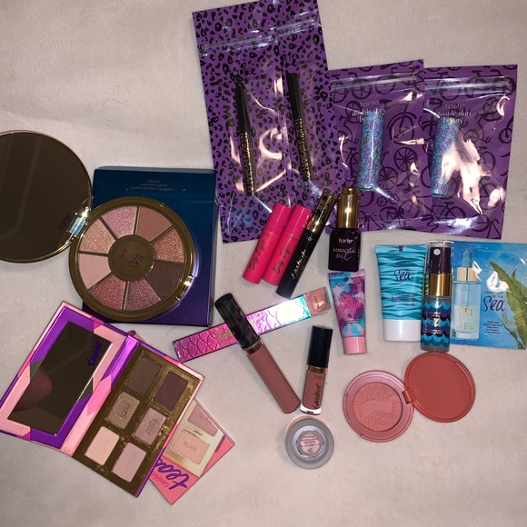 Sizzle Make Believe In Yourself Tease Eyeshadow - Picture 4 of 8